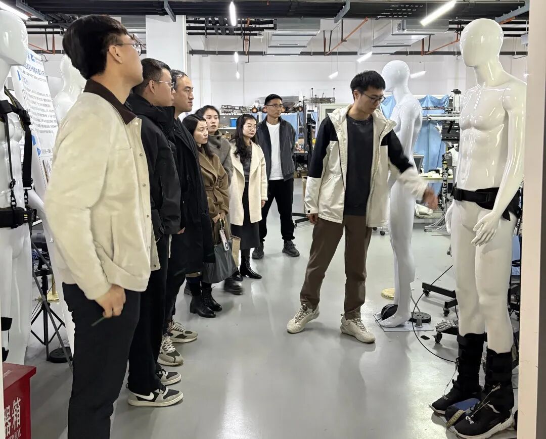 emc易倍技术赴西安交通大学、西安电子科技大学发展深度合作互换，共探产学研协同发展